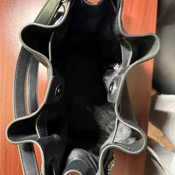 Michael Kors Black Leather Chain Tote Bag - Picture 5 of 16